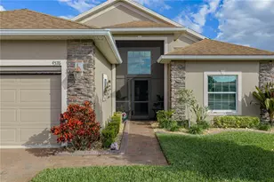 4576 Back 9 Dr, Winter Haven, FL 33884 - Photo 4