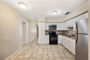 87 High St, Winter Haven, FL 33880 - Photo 8