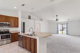 630 Valencia Ct, Dundee, FL 33838 - Photo 2