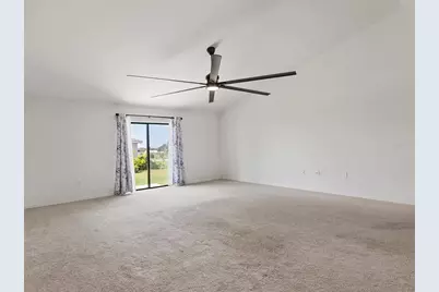 630 Valencia Court, Dundee, FL 33838 - Photo 8