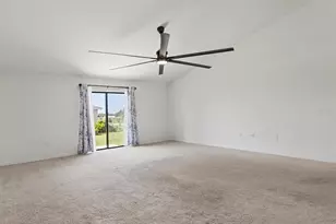 630 Valencia Ct, Dundee, FL 33838 - Photo 8