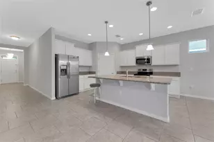 145 Waterside Cir, Winter Haven, FL 33880 - Photo 8