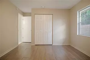 1438 Lake Bonny Dr W, Lakeland, FL 33801 - Photo 22