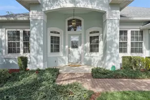 2925 Dayton Dr, Winter Haven, FL 33884 - Photo 2