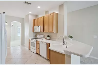2925 Dayton Drive, Winter Haven, FL 33884 - Photo 12