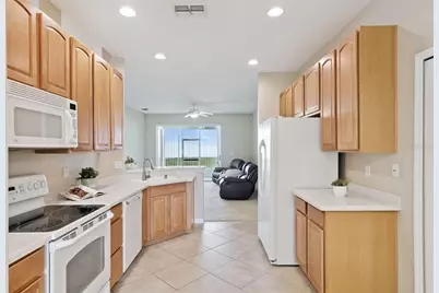 2925 Dayton Drive, Winter Haven, FL 33884 - Photo 10
