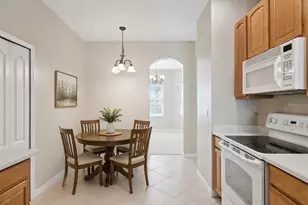 2925 Dayton Dr, Winter Haven, FL 33884 - Photo 14