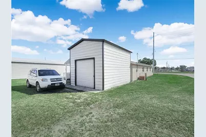 109 N 3rd Street, Eagle Lake, FL 33839 - Photo 22