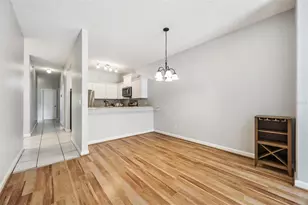 2202 Garden Lake Dr, Winter Haven, FL 33884 - Photo 6