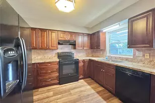 137 Lowell Rd, Winter Haven, FL 33884 - Photo 4