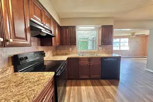137 Lowell Rd, Winter Haven, FL 33884 - Photo 8