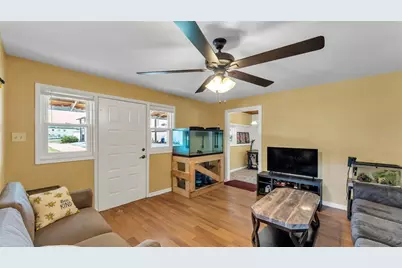 809 W Canal Street, Mulberry, FL 33860 - Photo 4