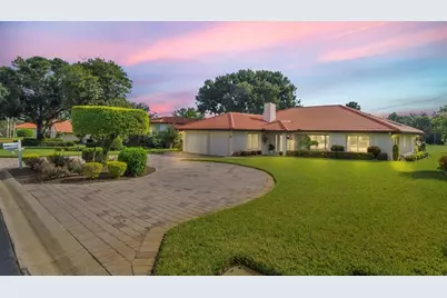 517 Clubhouse Drive, Lake Wales, FL 33898 - Photo 2