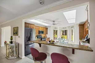 517 Clubhouse Dr, Lake Wales, FL 33898 - Photo 14