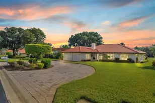 517 Clubhouse Dr, Lake Wales, FL 33898 - Photo 1