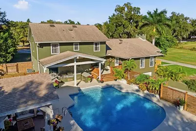 1825 Clubhouse Road, Lakeland, FL 33813 - Photo 2