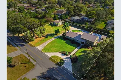 1825 Clubhouse Road, Lakeland, FL 33813 - Photo 2