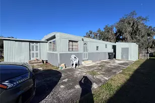 11 Robin Ln, Winter Haven, FL 33880 - Photo 2