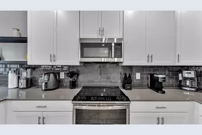 9238 Sommerset Hills Drive, Davenport, FL 33896 - Photo 12