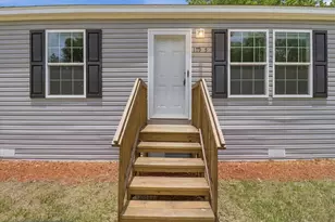 11975 NE 227th Pl, Fort Mc Coy, FL 32134 - Photo 10