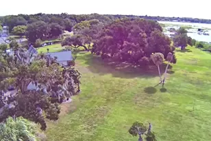 201 Lake Bonny Dr E, Lakeland, FL 33801 - Photo 10