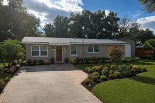 1163 Lake Dr, Waverly, FL 33877 - Photo 2