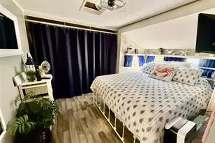 7041 Fairview Village Cir, Winter Haven, FL 33881 - Photo 8