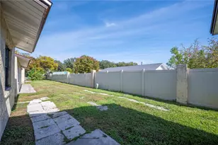 2038 Kings Crossing SW, Winter Haven, FL 33880 - Photo 28