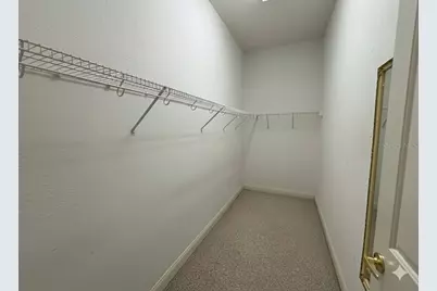 205 Lake Region Boulevard S, Winter Haven, FL 33881 - Photo 12