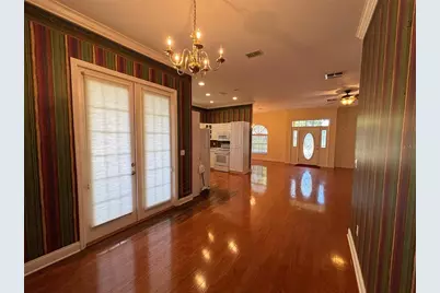 205 Lake Region Boulevard S, Winter Haven, FL 33881 - Photo 6