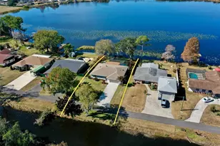 601 Lake Pansy Dr NW, Winter Haven, FL 33881 - Photo 2