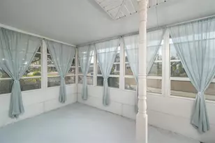 7040 Tamarind Dr, Lake Wales, FL 33898 - Photo 8