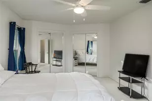 7040 Tamarind Dr, Lake Wales, FL 33898 - Photo 18