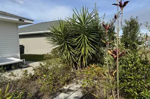 7040 Tamarind Dr, Lake Wales, FL 33898 - Photo 20