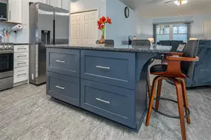 7040 Tamarind Dr, Lake Wales, FL 33898 - Photo 12