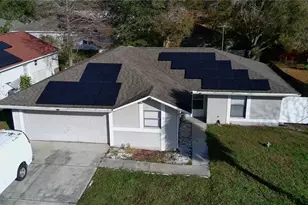 7 Dorset Dr, Kissimmee, FL 34758 - Photo 2