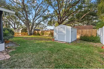 7233 56th Avenue N, Saint Petersburg, FL 33709 - Photo 24