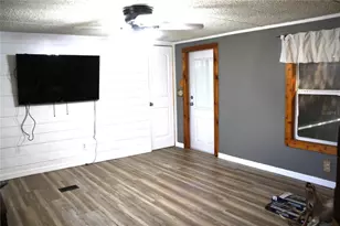 1105 Spring Ct, Auburndale, FL 33823 - Photo 8