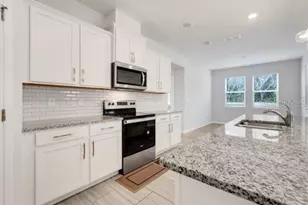 2398 Greenwood Oak Dr, Ocoee, FL 34761 - Photo 6