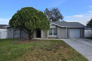 326 Colonade Ct, Kissimmee, FL 34758 - Photo 1