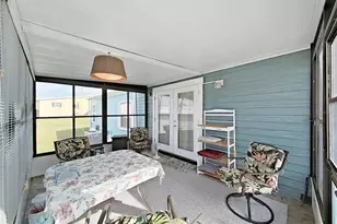 1723 Sherwood Hill Dr, Lakeland, FL 33810 - Photo 32