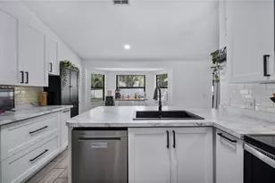 6922 Doehring Dr, Lakeland, FL 33810 - Photo 14