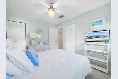 549 Sutton Place #t 19, Longboat Key, FL 34228 - Photo 18