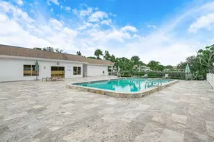 549 Sutton Pl, Longboat Key, FL 34228 - Photo 48