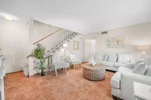 549 Sutton Pl, Longboat Key, FL 34228 - Photo 4