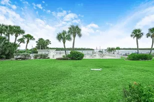 549 Sutton Pl, Longboat Key, FL 34228 - Photo 42