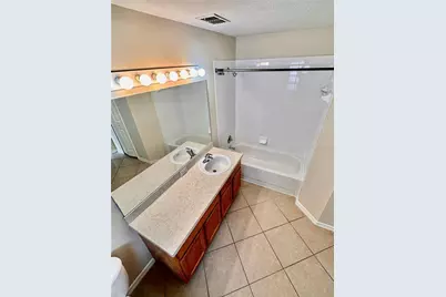 639 Cheshire Way, Davenport, FL 33897 - Photo 4