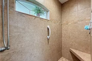 204 Bentley Oaks Blvd, Auburndale, FL 33823 - Photo 28