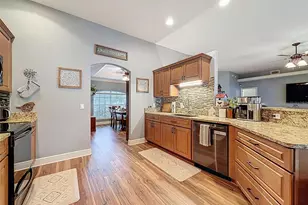 204 Bentley Oaks Blvd, Auburndale, FL 33823 - Photo 16