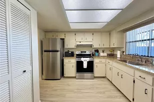 2246 Firestone Pl, Winter Haven, FL 33884 - Photo 6